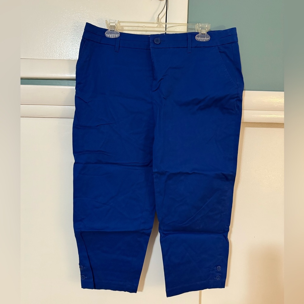 Croft & Barrow capri pants - size 12